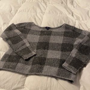 Women’s cropped sweater